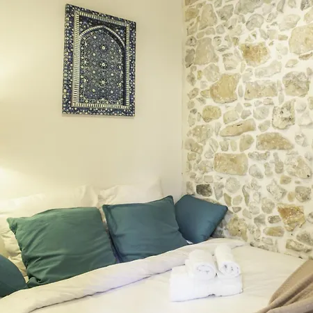 A7 Staywizus-1 Bdr Old 5 Min Sea-ac-wifi Антіб