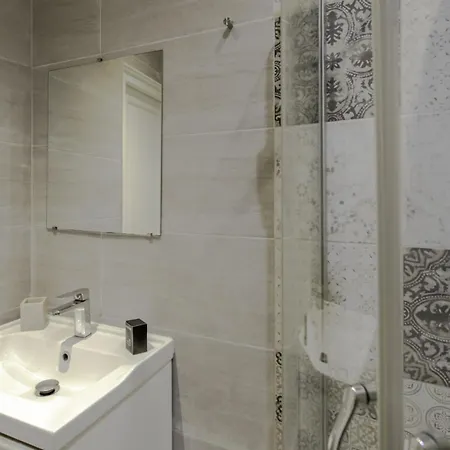 Appartement A7 Staywizus-1 Bdr Old 5 Min Sea-ac-wifi